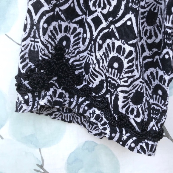 San Tropez West Womens Top Navy Blue & White Patterned Boho Blouse w/ Brocade - Picture 2 of 5